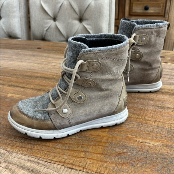 Sorel Explorer Joan  Boots in tawny buff - Picture 14 of 15